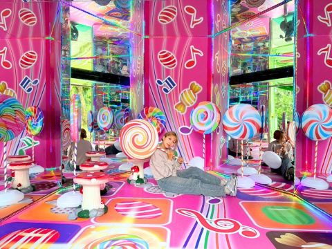 統一馬武督_魔幻鏡屋