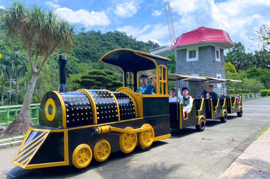 瘋帽遊園車